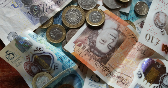 Cash in coins and notes