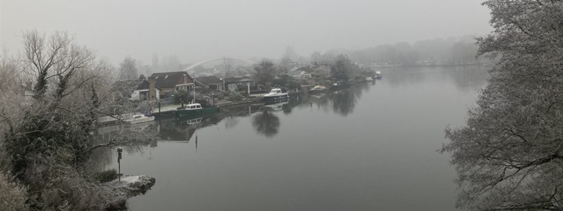 River Thames on a grey and foggy day