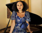 Rebeca Omordia (piano)