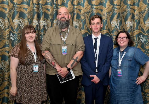 sophia_dave_george_anya