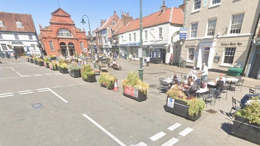 saturday_market_beverley_cropped