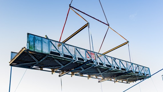 Weel Bridge lifted 1 18-4-26 WS