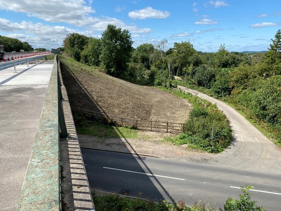 Badgeworth bridge - Embankment fill and attenuation complete A40 Eastbound