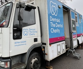 mobile dental service DentAid