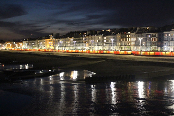 Bottle Alley red yellow