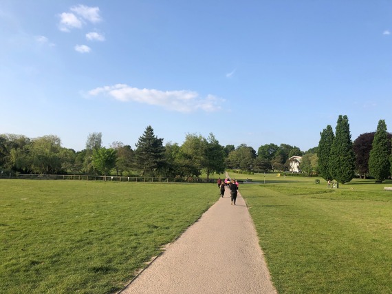 Runners in Horsham Park 