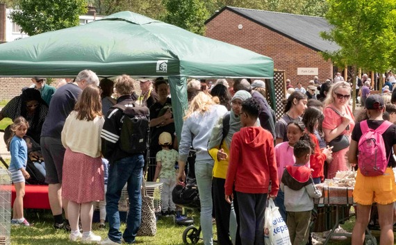 Boston Manor park square