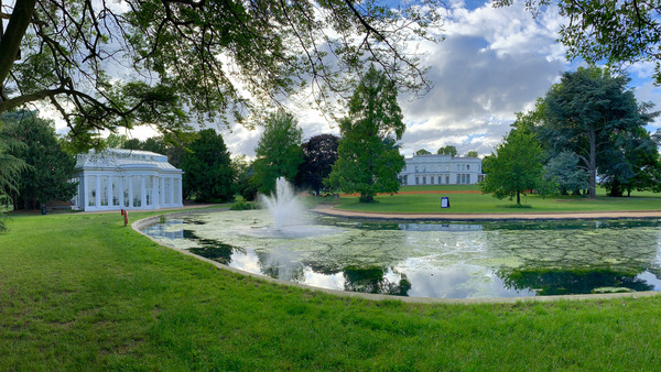 Gunnersbury Park