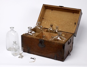 Diana medicine chest