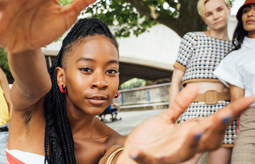 dancers-on-southbank