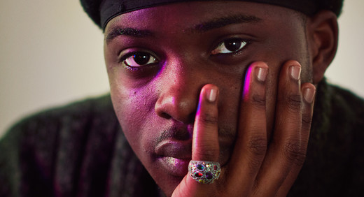 portrait-image-of-exhibition-sitter