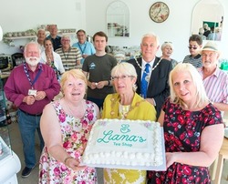 liana's tea shop opening Aug 2017