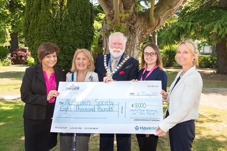 Cheque Presentation May 2019