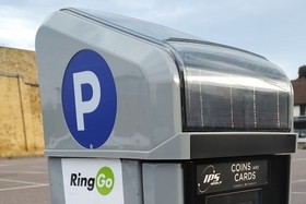 Parking meter with Ring Go signage Sep 2020