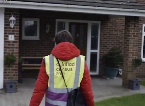 Census officer approaching home