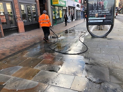 Deep clean Romford Town Ctr April 2021
