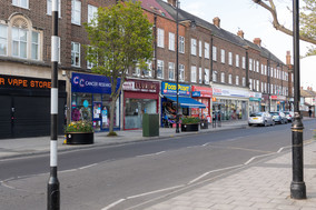 Elm Park town centre