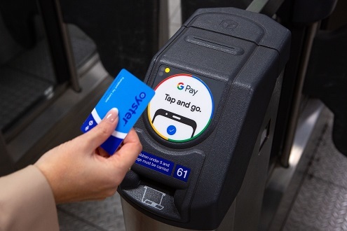 Oyster card reader 2021