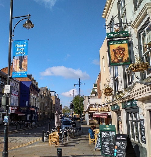 Golden Lion pub Romford 2021