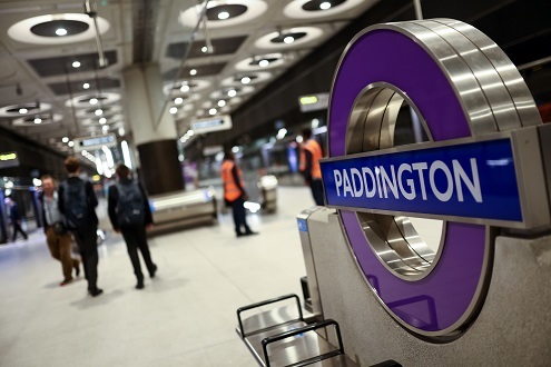 Paddington Station Elizabeth line sign (photo credit: Tom Nicholson for TfL)