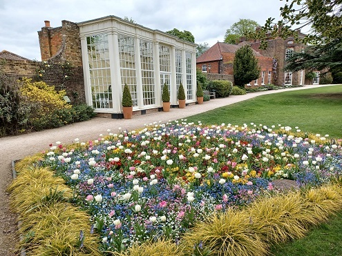 Langtons Gardens, Hornchurch flowerbed display 2022