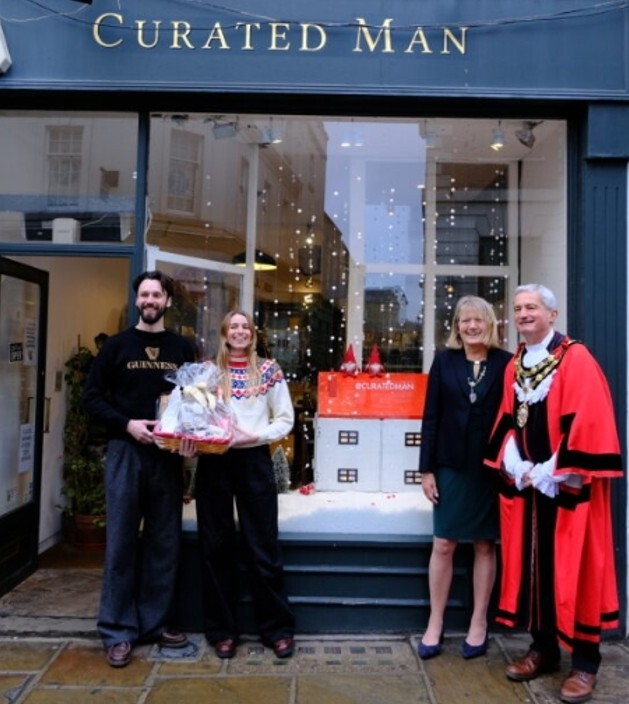 Curated Man Christmas Window Winner 2024