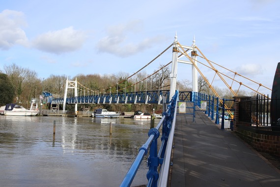 Teddington Lock footbridge