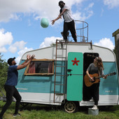 Jellyfish Theatre Wagon of Dreams 2