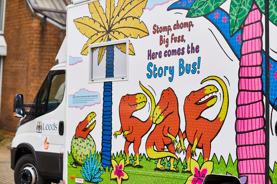 story bus