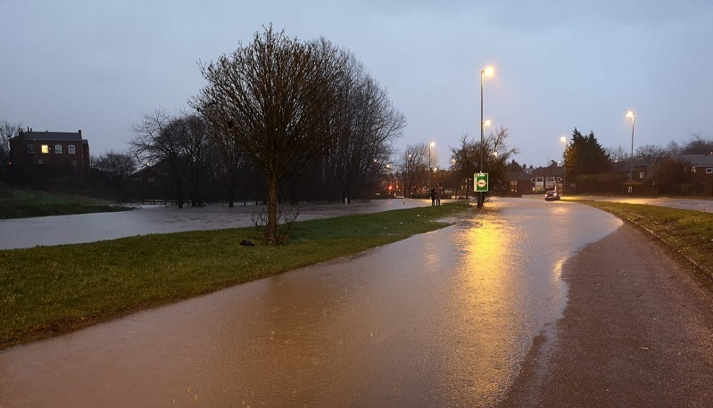 Flooding to the ring road from Wortley Beck