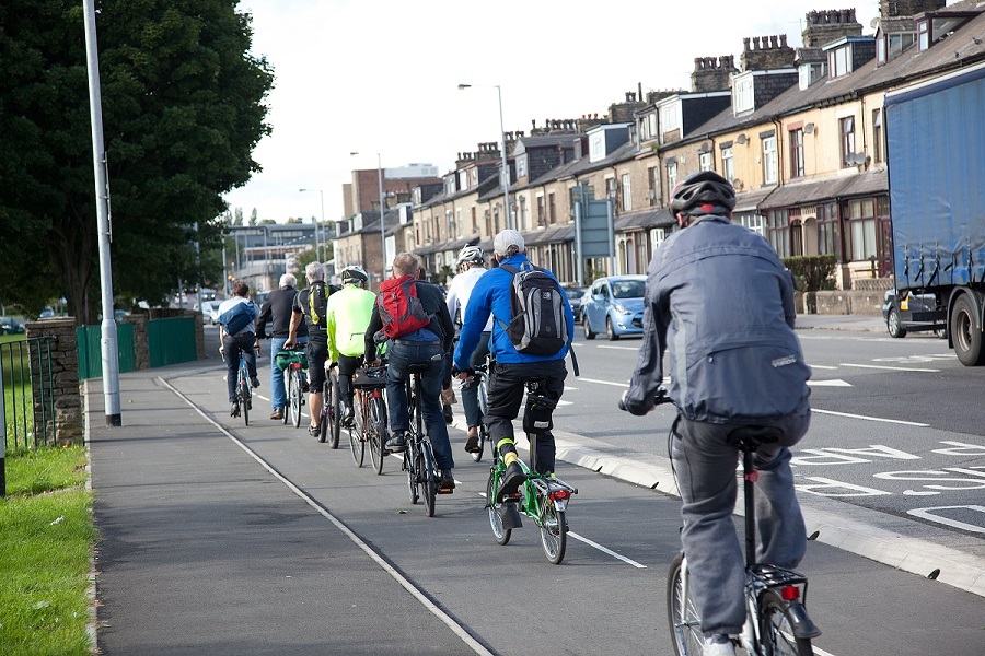 Cycling on protected cycle routes in Leeds