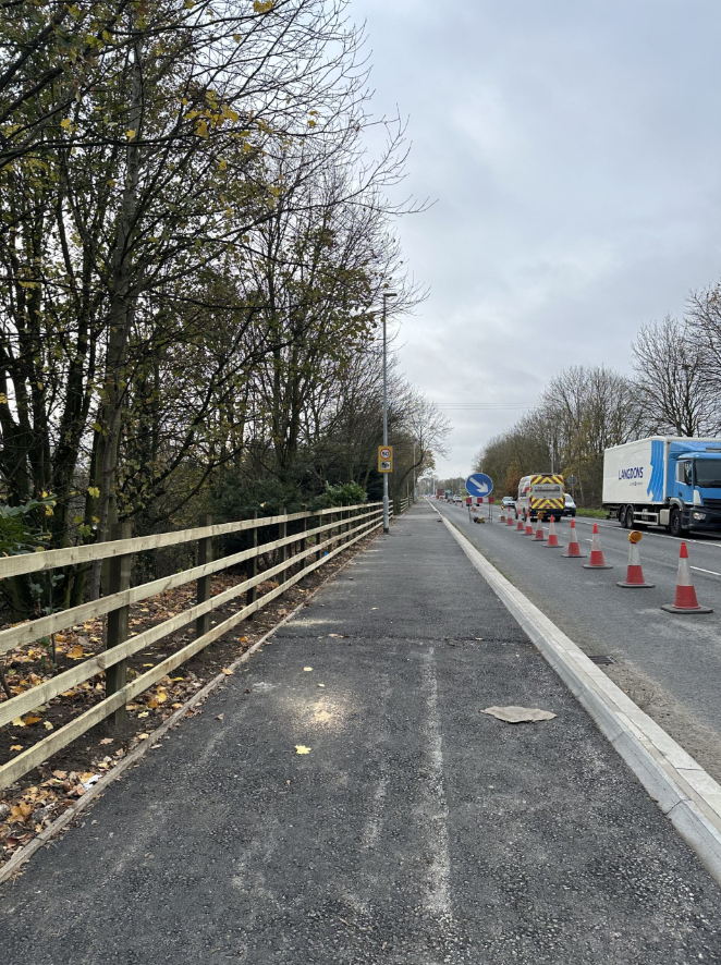 Rodley roundabout and Dawsons Corner Route