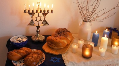 Jewish festival table