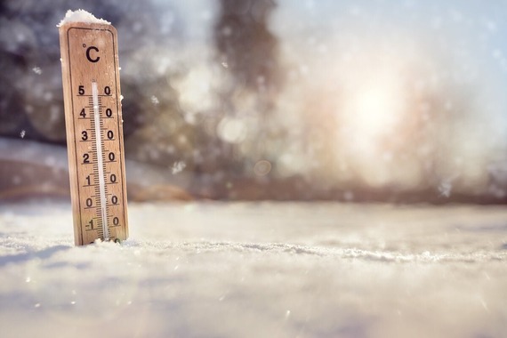 Photograph of a Thermometer in cold ground