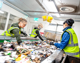 Matl sorting by hand