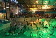 Light Waves at Splashes