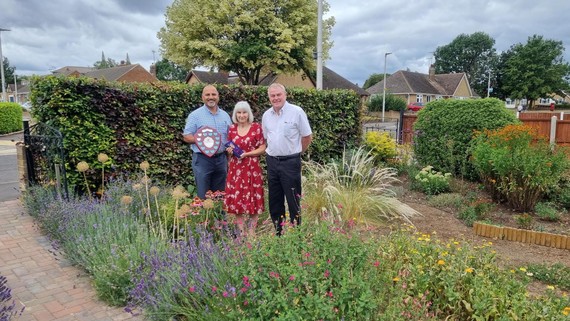Anne won our Medway Blossoms garden competition after sending in a picture of her front garden