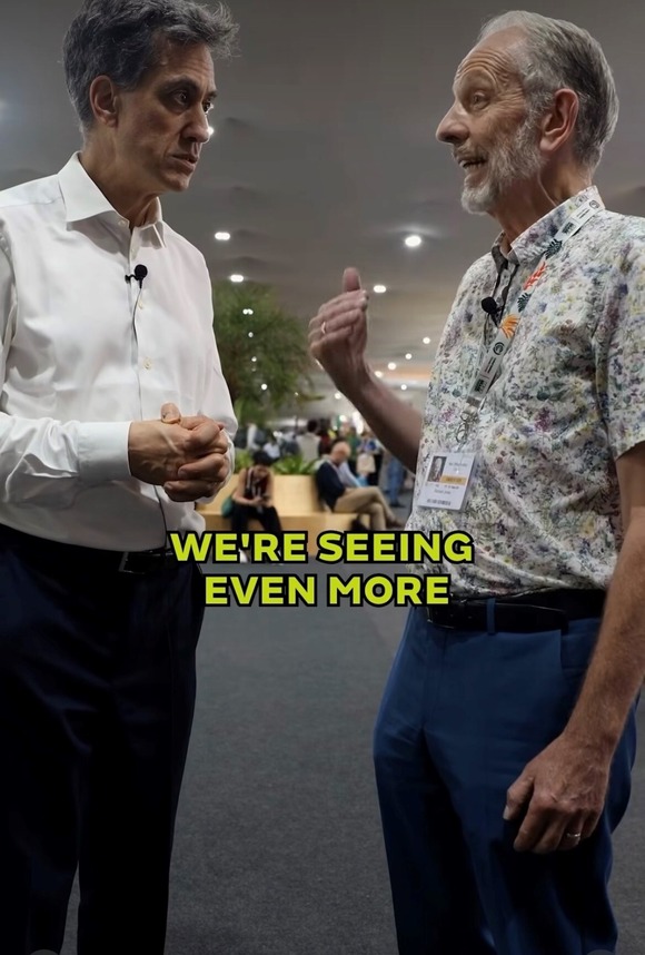 Science Fellow Richard Jones spoke with the Secretary of State for Energy and Climate Change, Ed Miliband