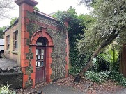 Theatre of Small Convenience