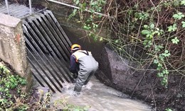 Drain clearance flood prevention