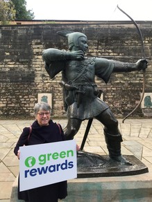 Green rewards Robin Hood statue