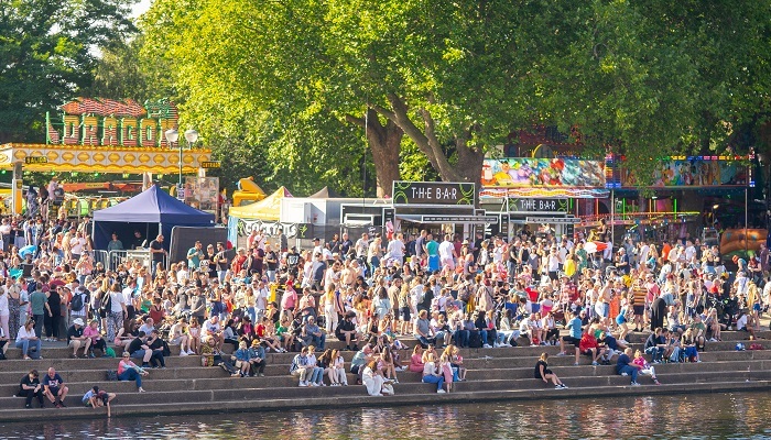 Riverside Festival