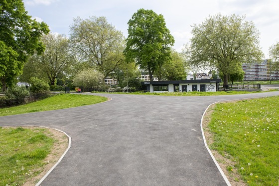 victoria embankment