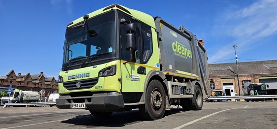 Recycling lorry