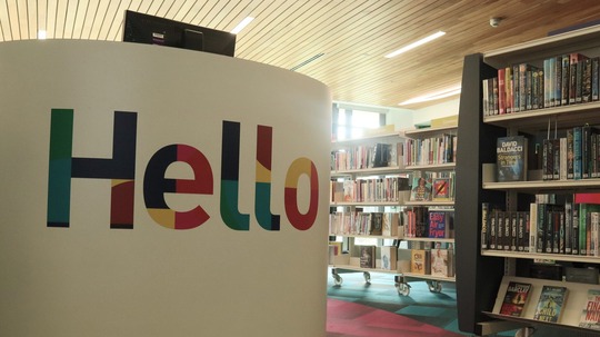 St Anns Standing Desk - rounded desk that says 'Hello'