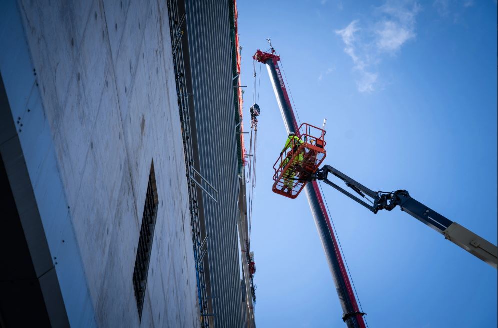 MEWPs being used on our SIXEP Continuity Plant