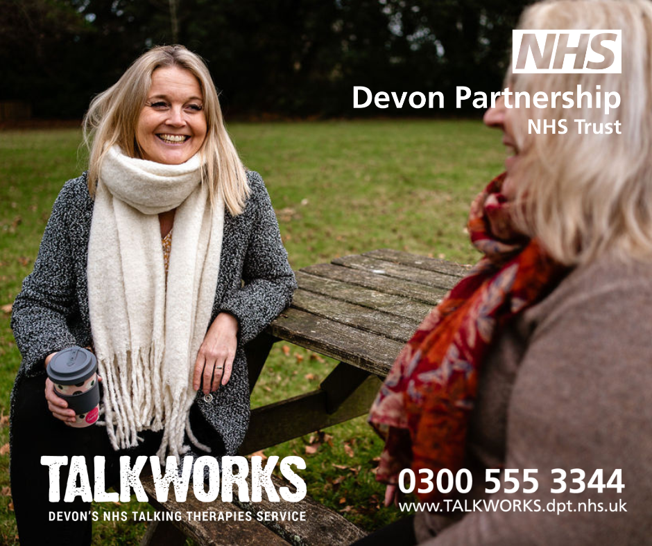 Two women in conversation 