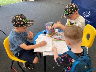kids colouring at Heckington Show