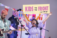 Kids to the front