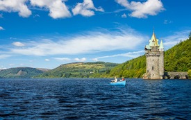 Image of Llyn Vyrnwy tower and lake